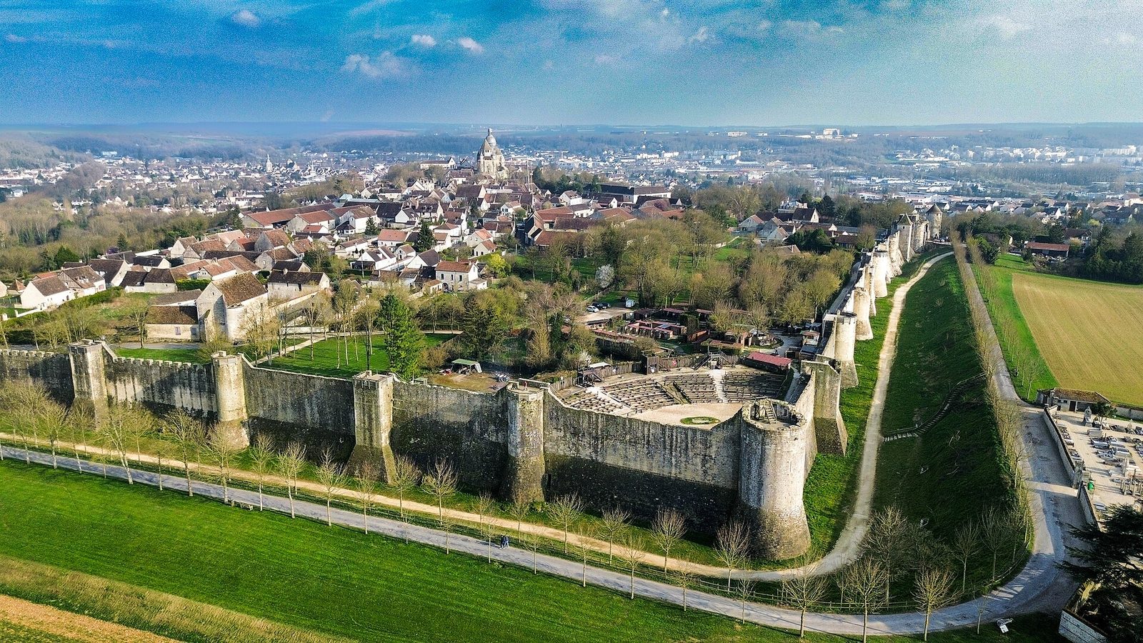 Provins