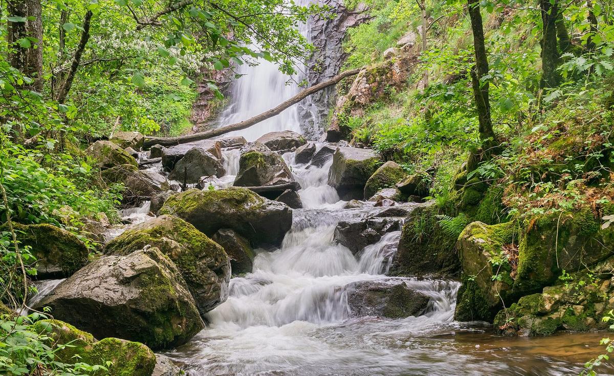 Cascade des Palanges (Agen d'Aveyron)