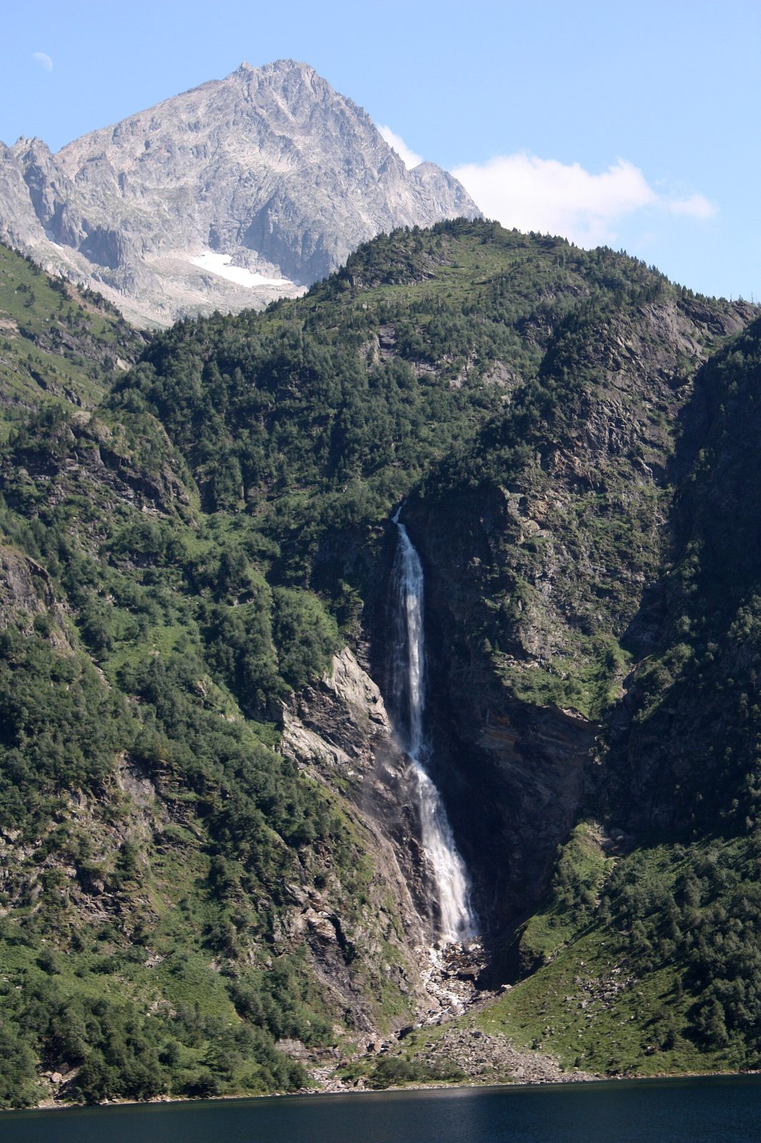 Cascade du lac d'Espingo
