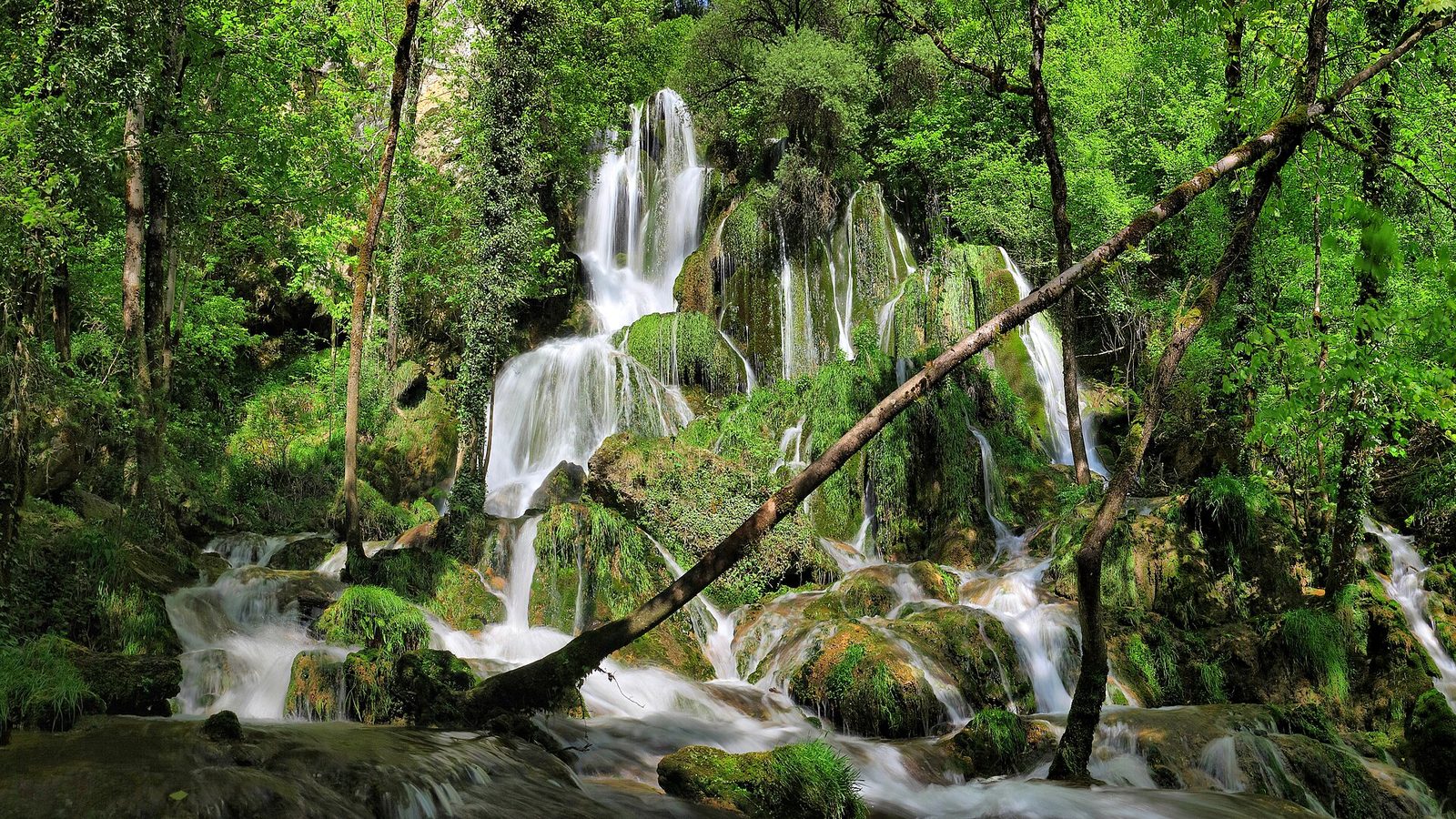 Cascade de Syratu