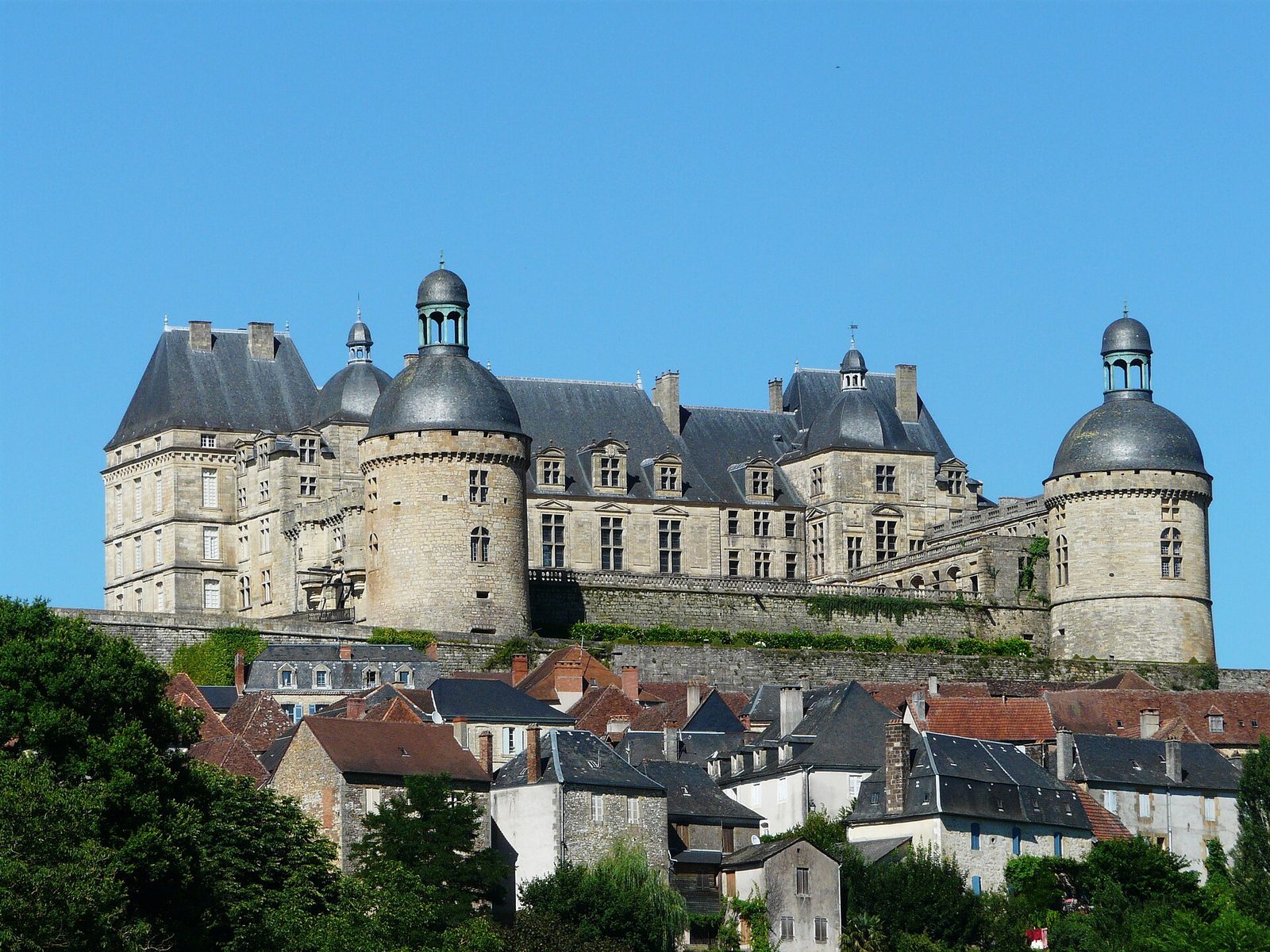 Château de Hautefort