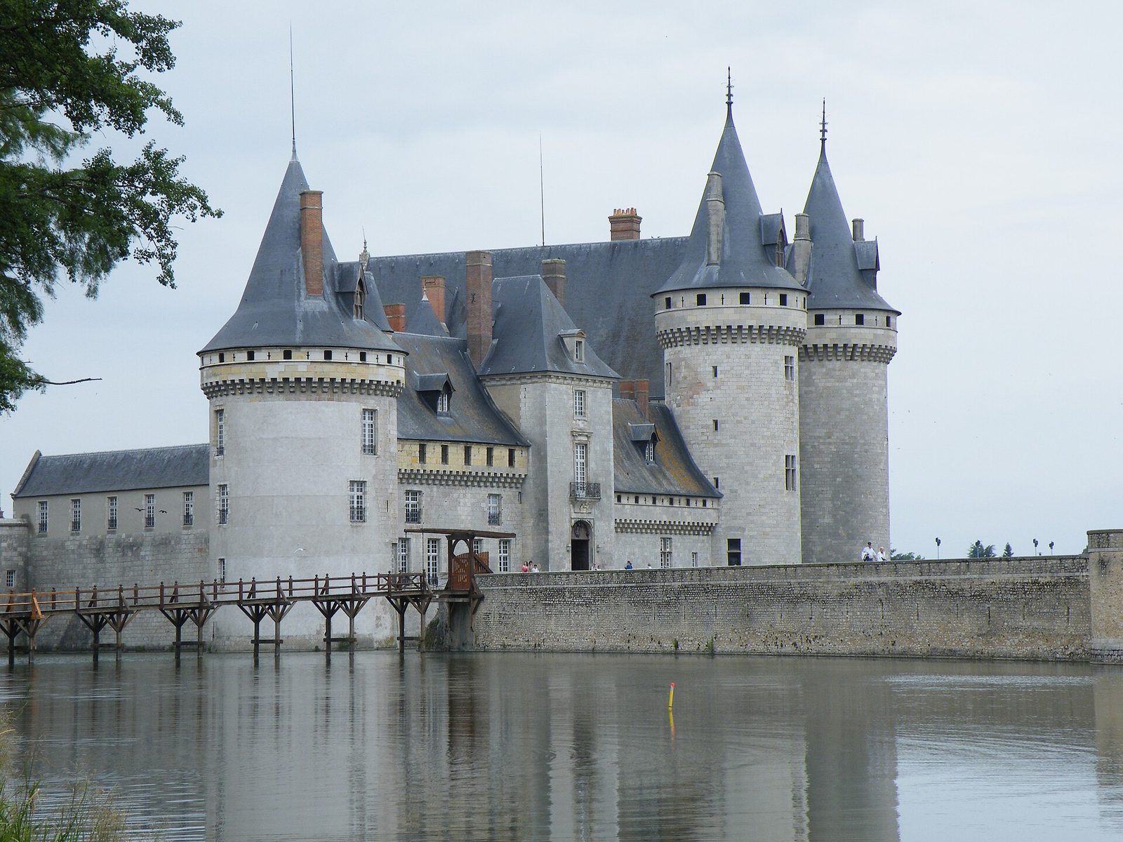 Château de Sully-sur-Loire