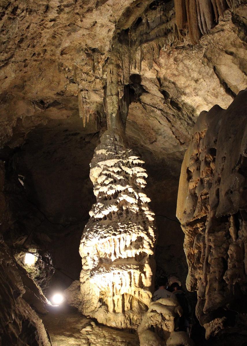 Grotte de Médous