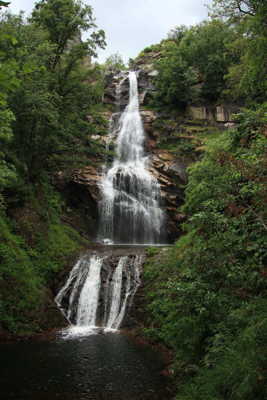 La cascade de Rûnes