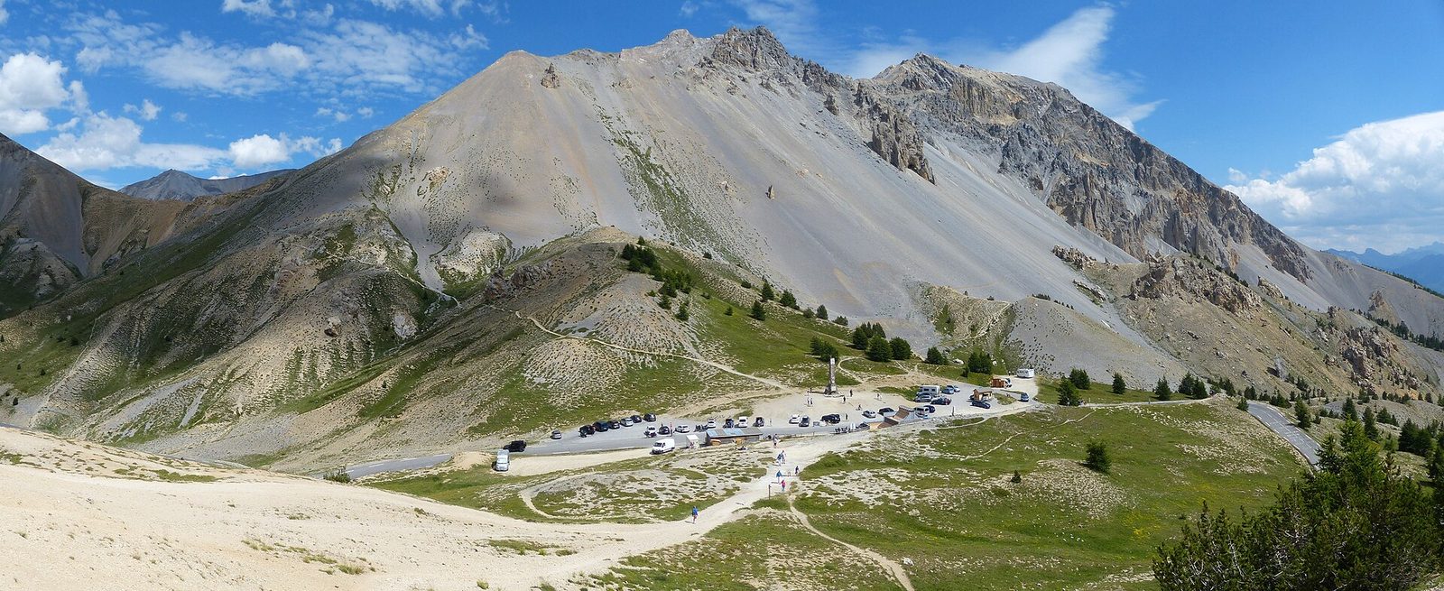 La casse déserte