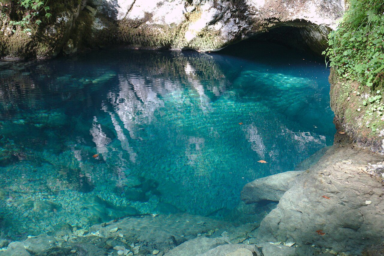 La Source bleue