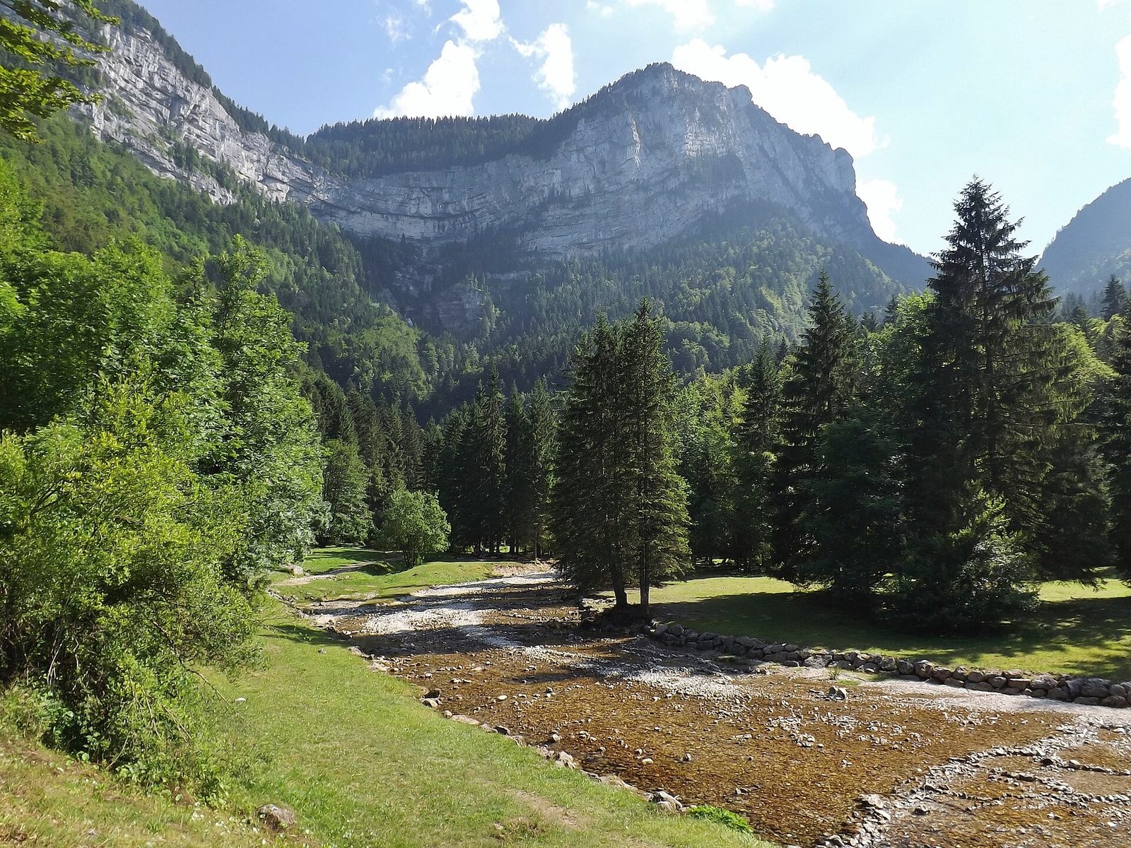 Le cirque de Saint-Même