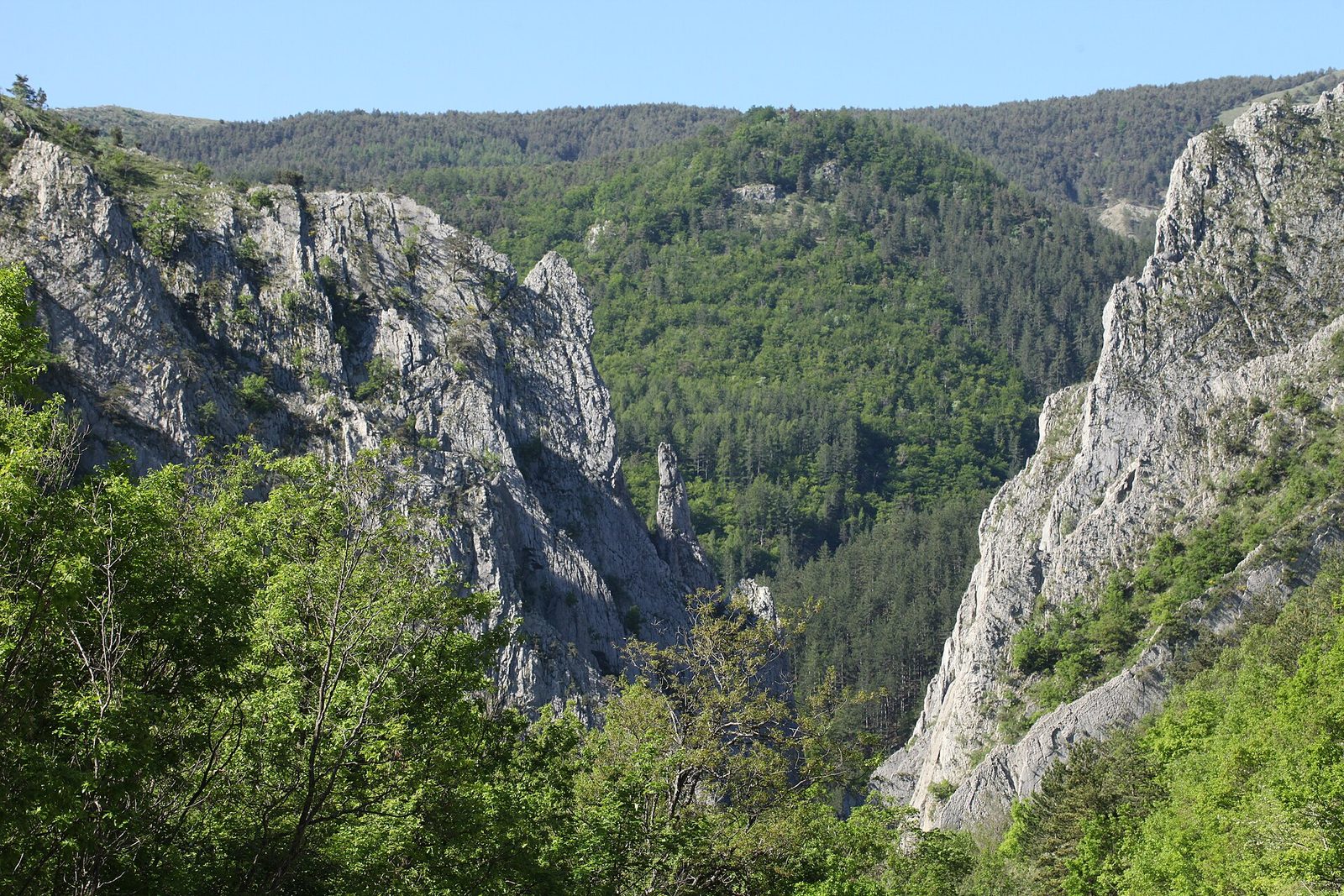 Les Clues de Barles
