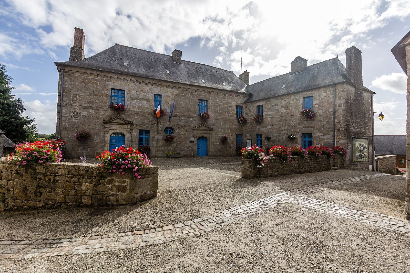 Moncontour