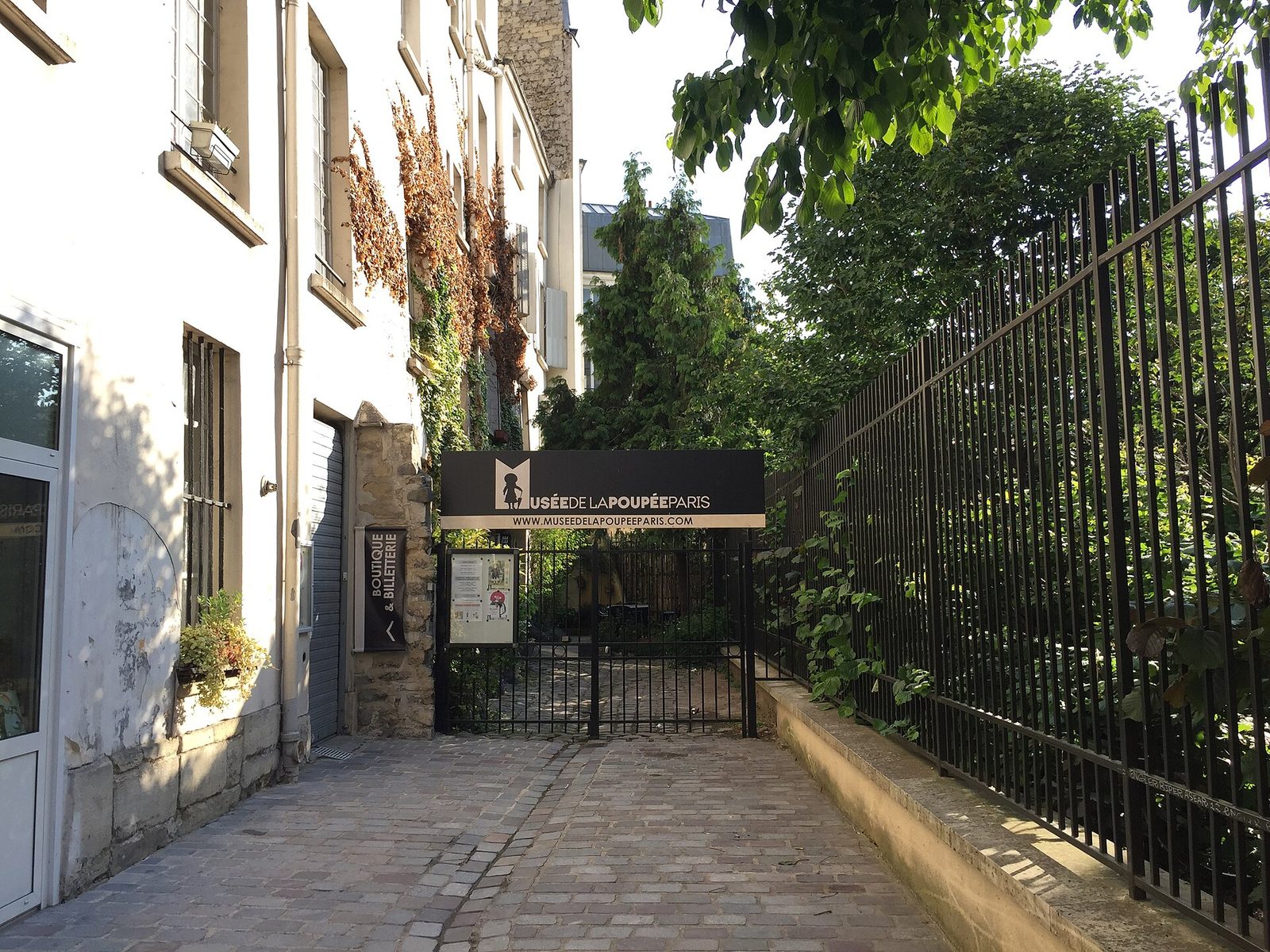 Musée de la Poupée de Paris