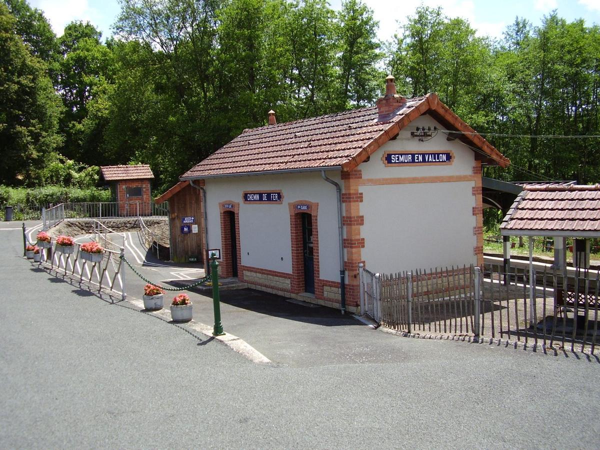 Muséotrain de Semur en Vallon