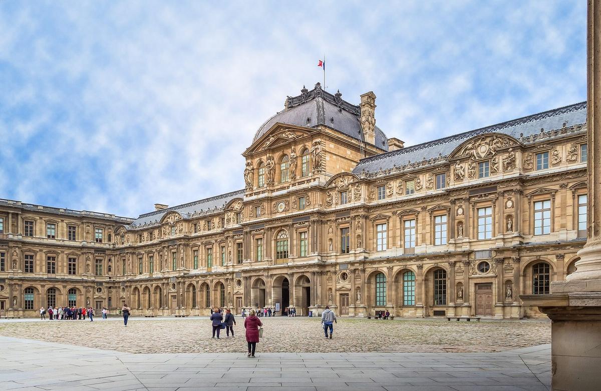 Palais du Louvre