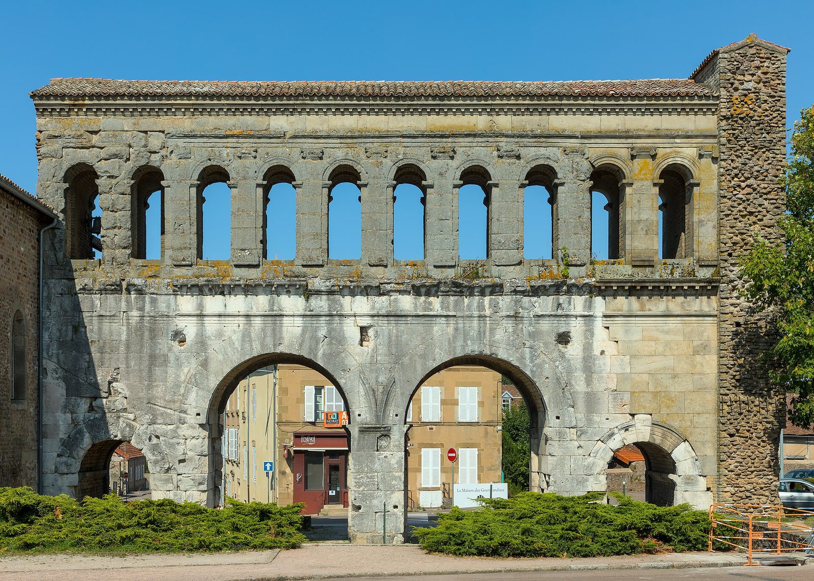 Porte Saint-André à Autun