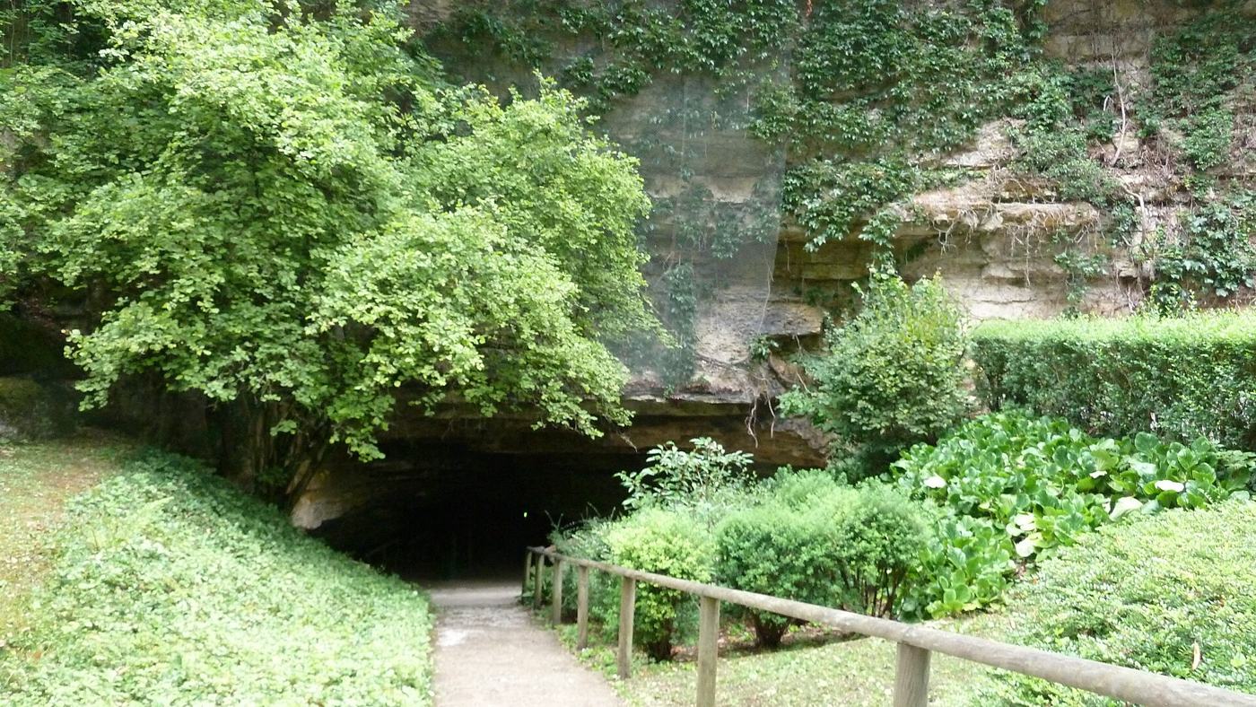 Rivière souterraine de la Bèze