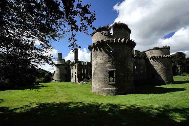 Château de "Kergournadeac'h"