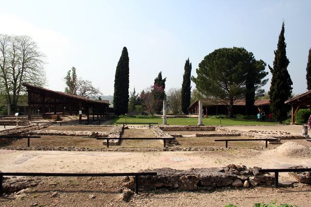 ELUSA Capitale antique