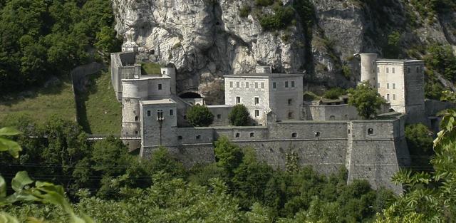 Fort l'Ecluse