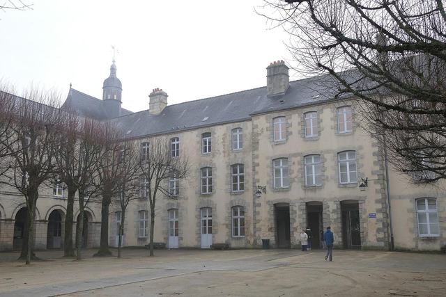Musée des Beaux-Arts et de la Dentelle