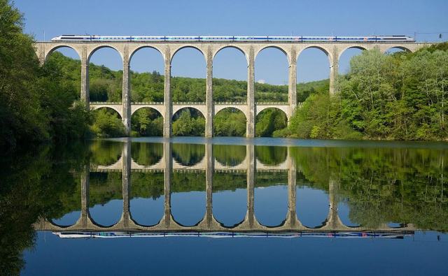 Viaduc de Cize-Bolozon