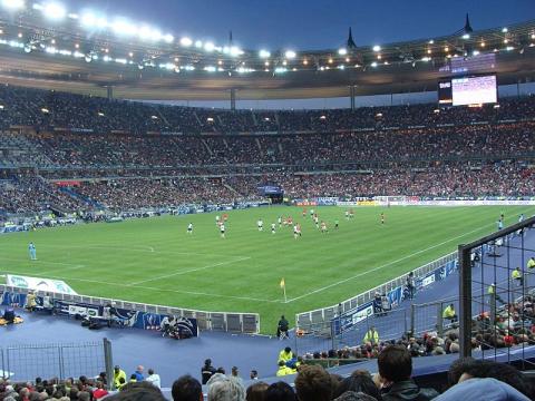 Le Stade de France By Liondartois CC BY-SA 3.0 via Wikimedia Commons