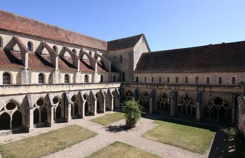 Abbaye de Noirlac By Manfred Heyde CC BY-SA 3.0 via Wikimedia Commons