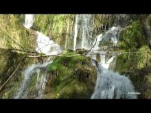 Vidéo de la cascade de Syratu