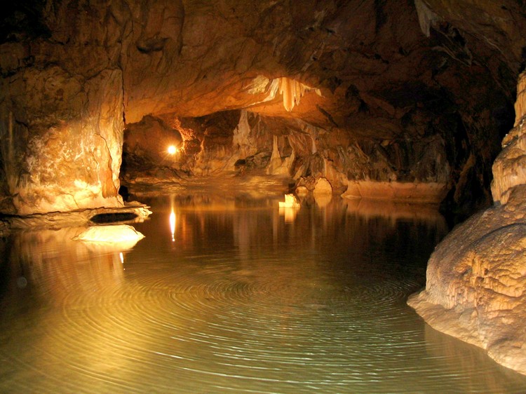 Grotte de Lombrives